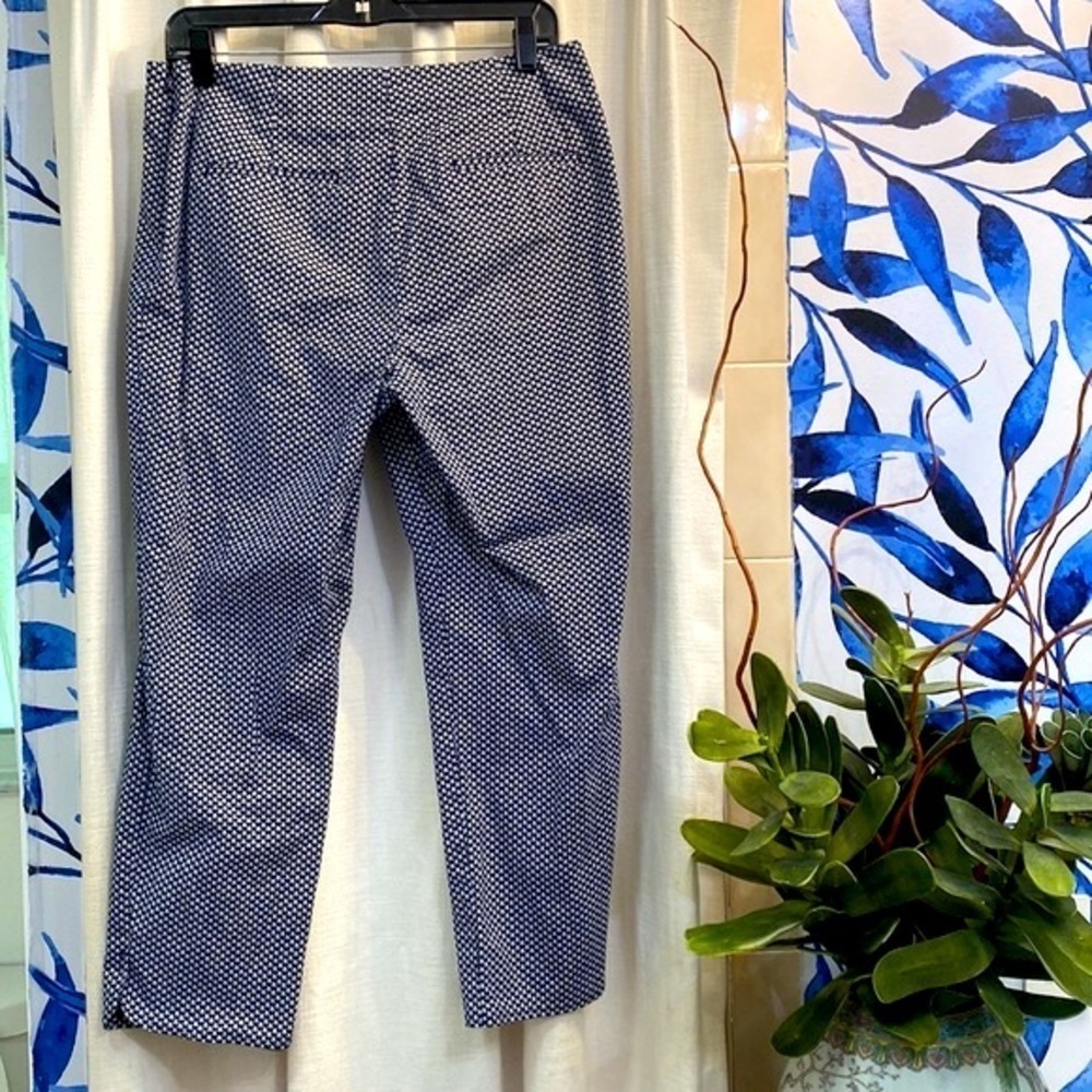 Talbots Nautical Print Heritage Fit Navy & White Sailboat Cotton & Spandex Pants - Picture 4 of 9